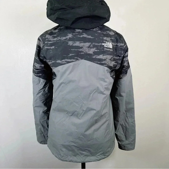 The North Face Women's Aryi  Three In One Triclimate Jacket Coat - Picture 4 of 16